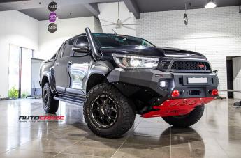 TOYOTA HILUX N80 4WD GD07 MATTE BLACK MILLED